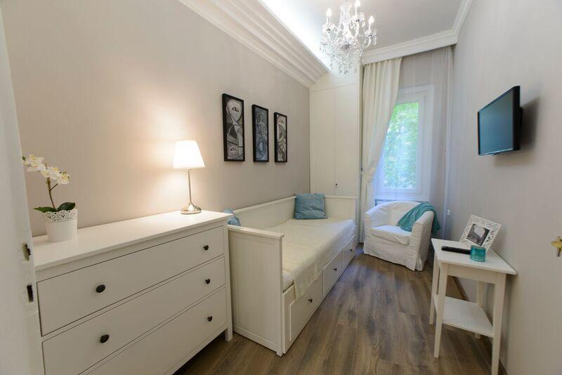 Vintage Panoramic Apartment Budapest Eksteriør bilde